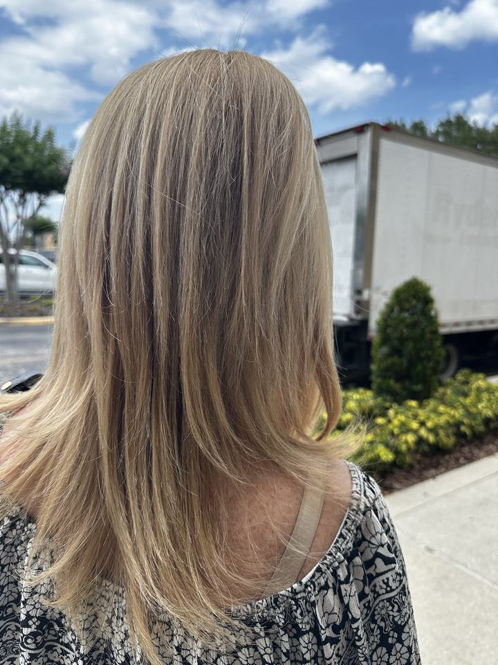 Hair after hair botox, seen from behind